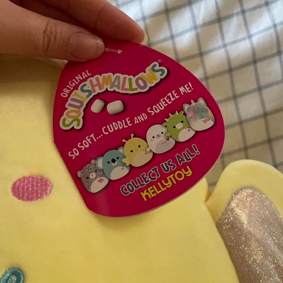 nixie the butterfly 12in valentines exclusive squishmallow - Picture 2 of 3